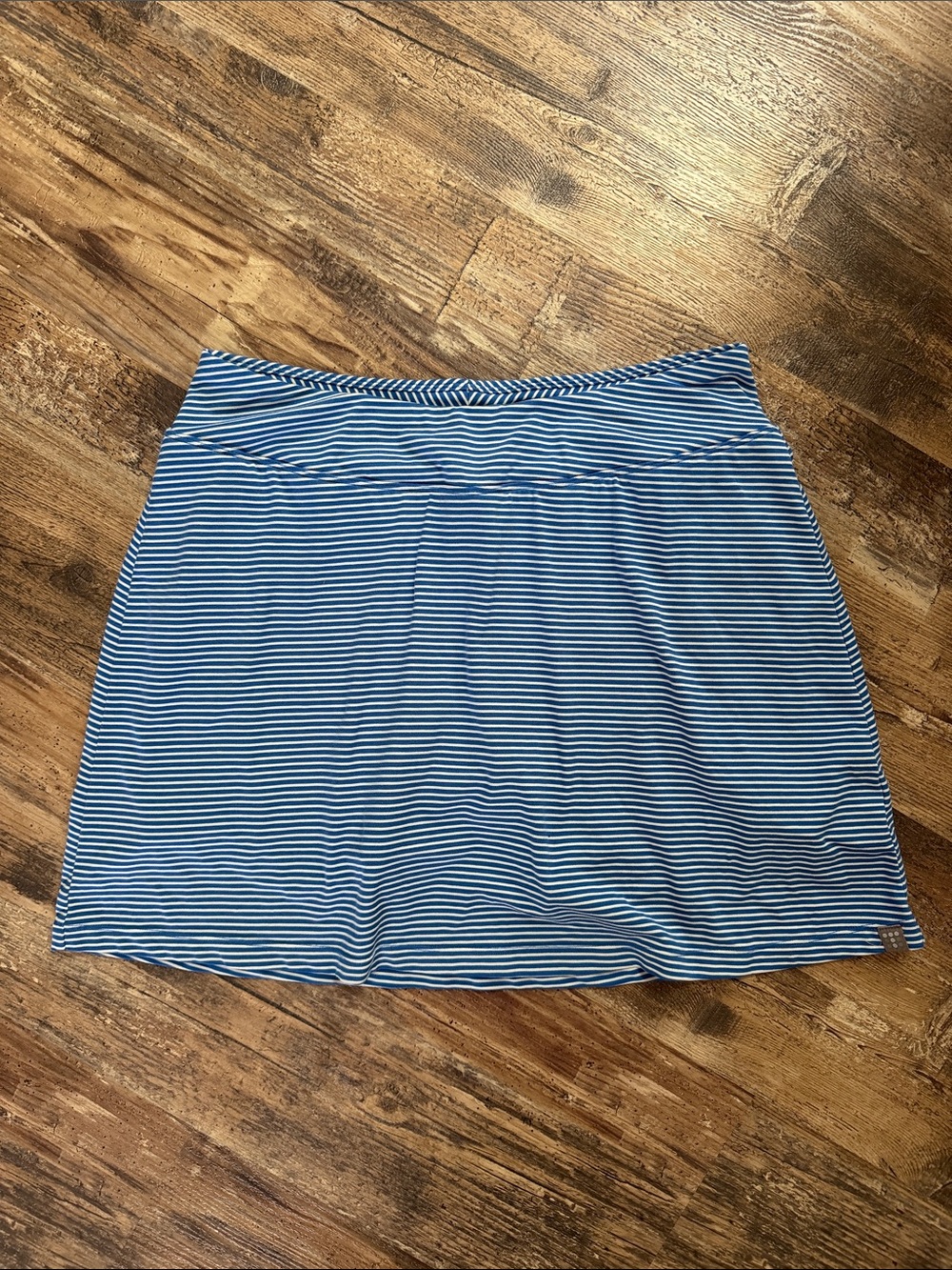 Title Nine Majestic Skort Stripe Size Medium